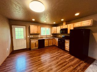 6385 W Hollywood Rd, Wasilla, AK 99623