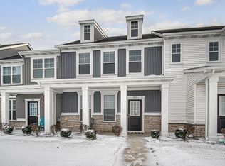 1023 E 117th Ln, Crown Point, IN 46307