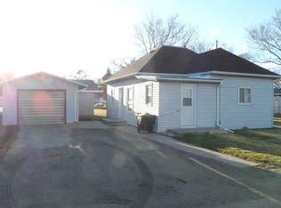 115 1/2 W 3rd St, Hershey, NE 69143