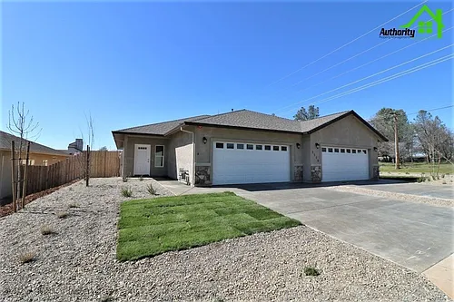 2530 Rainbow Ln #B Photo 1