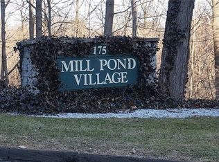 175 Mill Pond Rd UNIT 124, Hamden, CT 06514