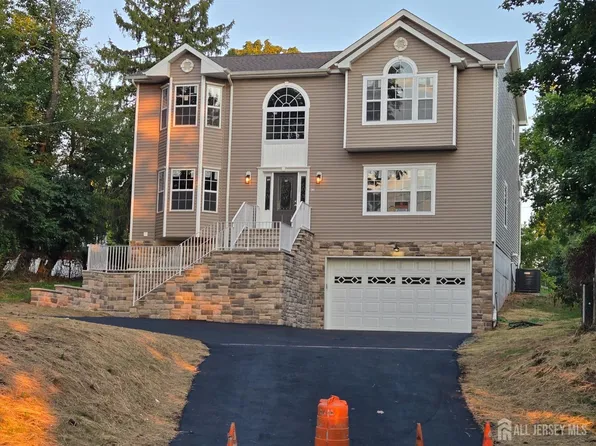 473 Franklin Blvd, Somerset, NJ 08873