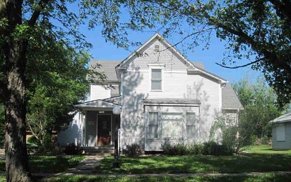 1st image of 213 N Jefferson St