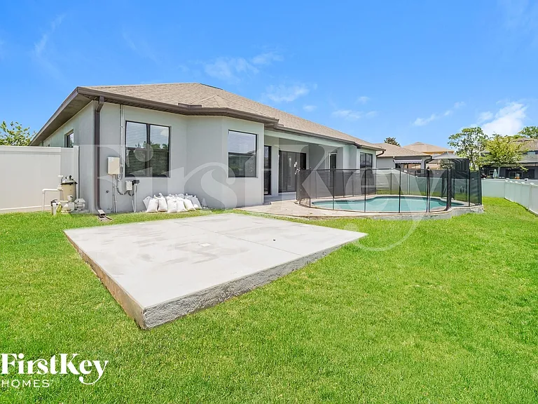 12414 Drakefield Dr — Photo 14