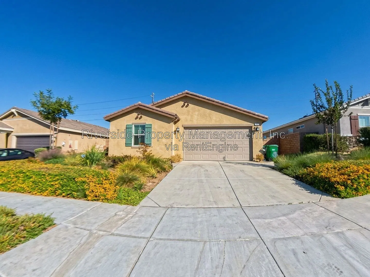 4 bed, 2.0 bath, 2206 sqft, $3,395 — Photo 2