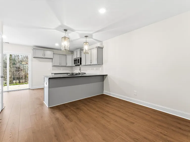 119 Quarry Point Dr — Photo 6