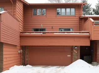 3014 Manitoba Ln, Bismarck, ND 58503
