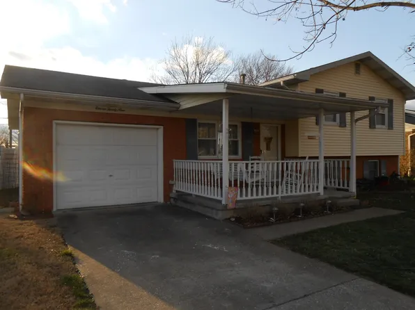 1129 21st St, Tell City, IN 47586