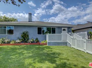 5851 Burnet Ave, Van Nuys, CA 91411