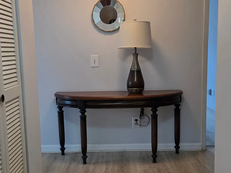 207 5th Ave SW #208 — Photo 5