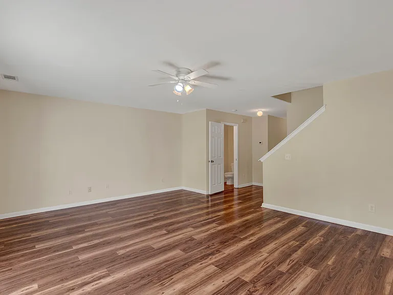 38 Transom Rd — Photo 12
