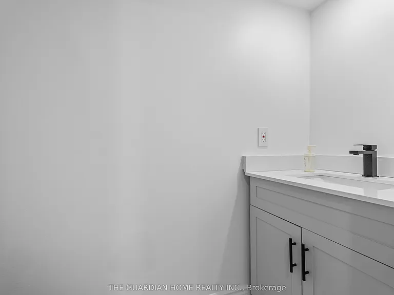 44 Williamson Dr W — Photo 25