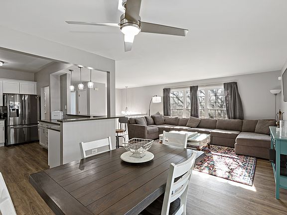 3rd image of 10071 Cambridge Ct #F