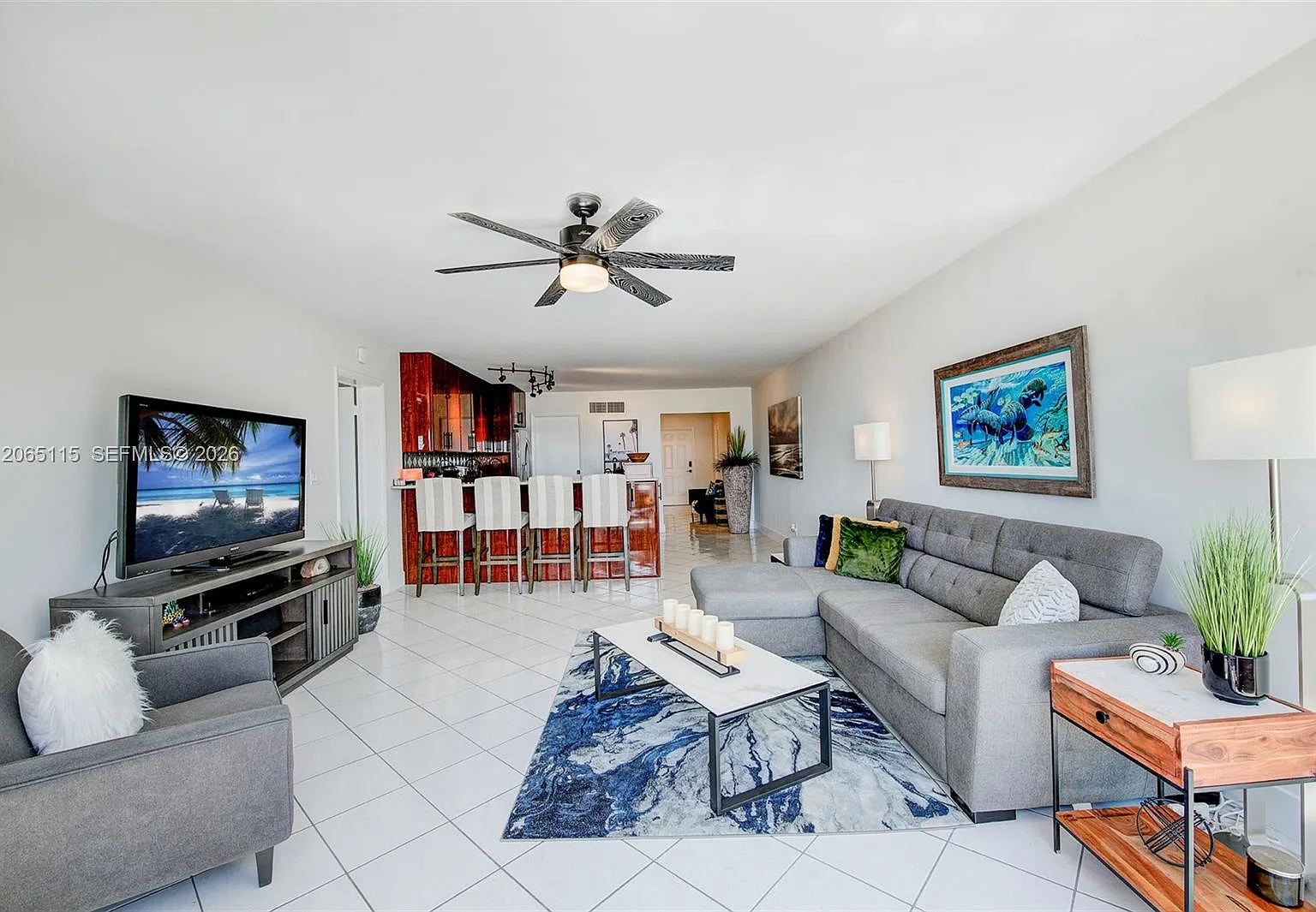Seahorse Oceanside Apartm — Photo 4
