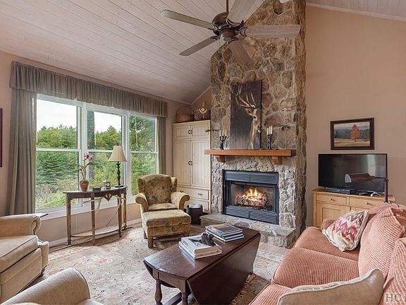 5th image of 146 Racquet Club Villas Drive #A