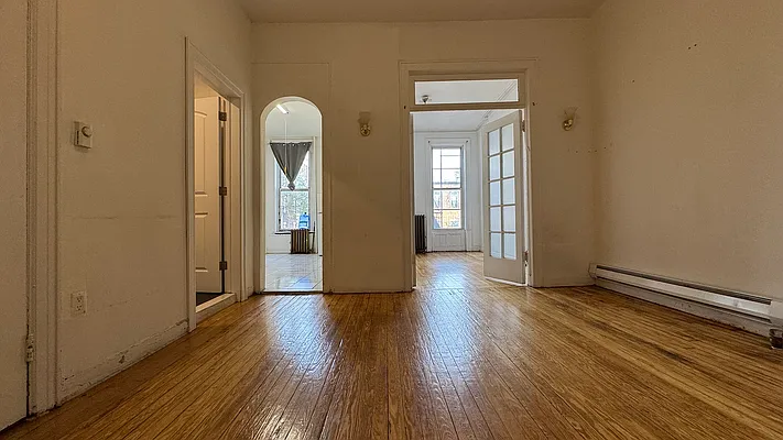 Rented by Nooklyn NYC LLC | media 3