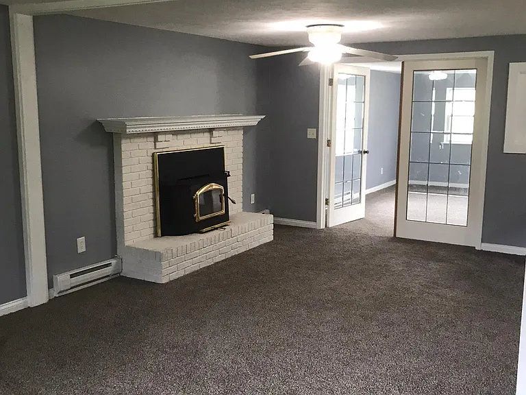 13852 W County Line Rd #C — Photo 7