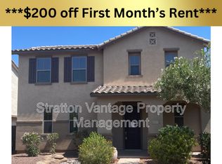 1068 S Hawk Ln, Gilbert, AZ 85296