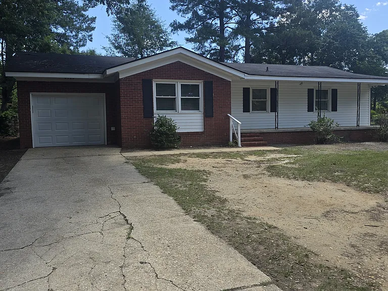 6550 Venture Dr — Photo 3