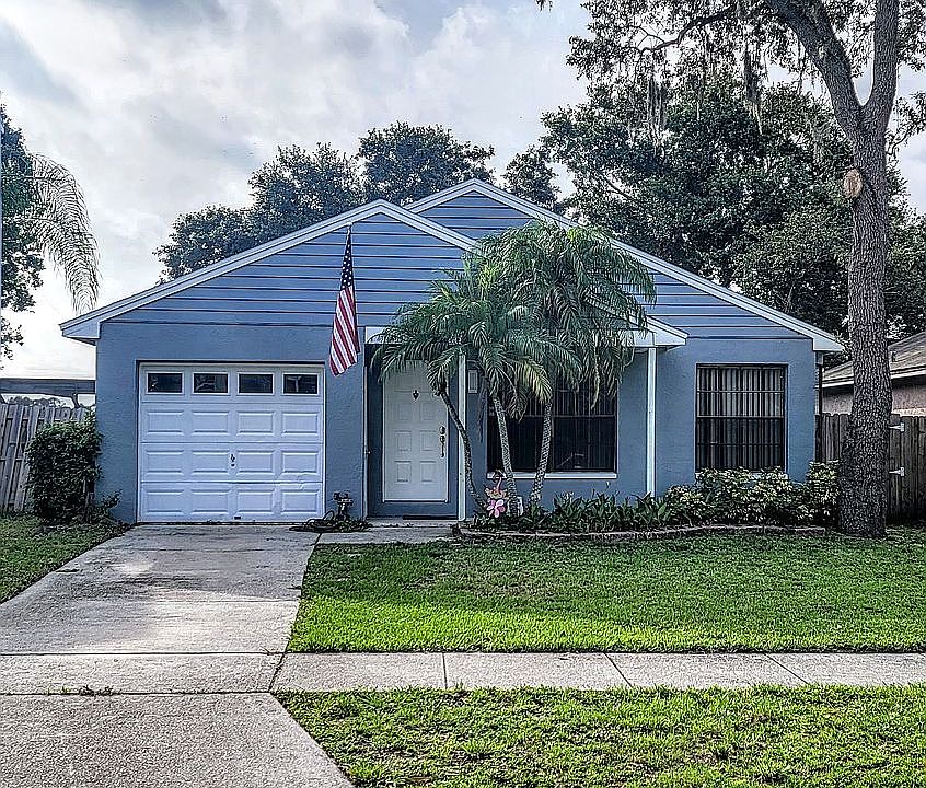 1st image of 3843 Lake Shore Dr