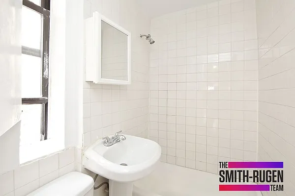 Rented by Zumper Inc | media 4