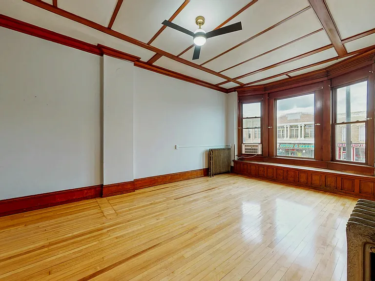127 S Main St #1B — Photo 8
