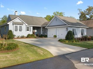 386 Fruit Tree Ln, Fairhope, AL 36532