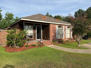 5 Venice Dr, Hattiesburg, MS 39402