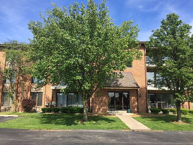 1st image of 15401 West Ave #2SE