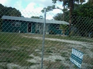 453 Holly Dr, West Palm Beach, FL 33415