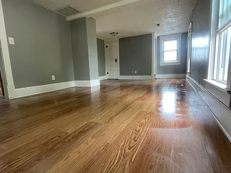 9040 E Parker Rd — Photo 17