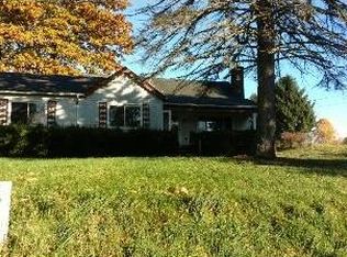 205 Kaufman Rd, Evans City, PA 16033
