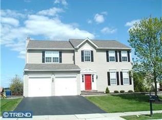 621 Crosshill Rd, Royersford, PA 19468