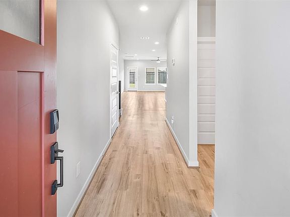 5th image of 18915 Wedgewood Meadow Way