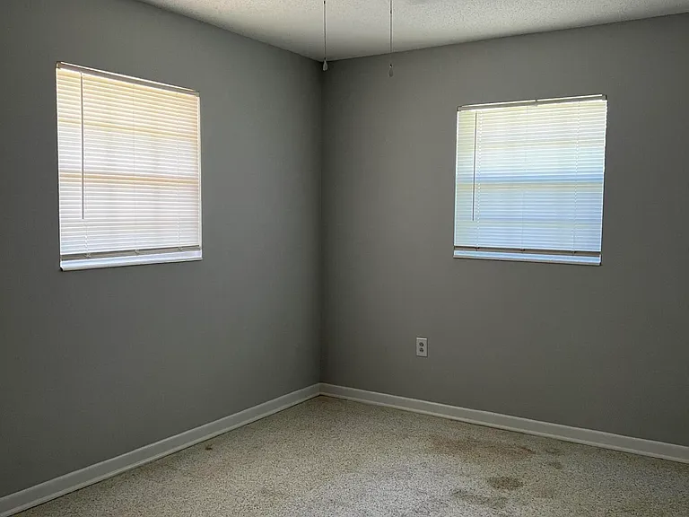 2643 Cherrywood Ln — Photo 10