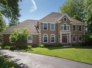 3260 Estates Pl, Saint Joseph, MI 49085