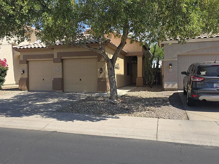 8362 W Melinda Ln — Photo 36