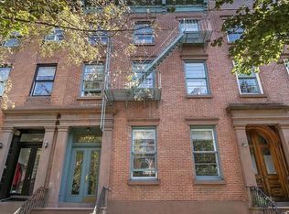 19 Tompkins Pl, Brooklyn, NY 11231