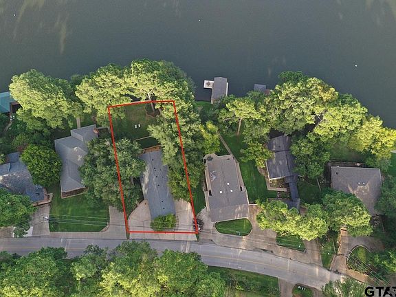3rd image of 1327 Hideaway Ln W