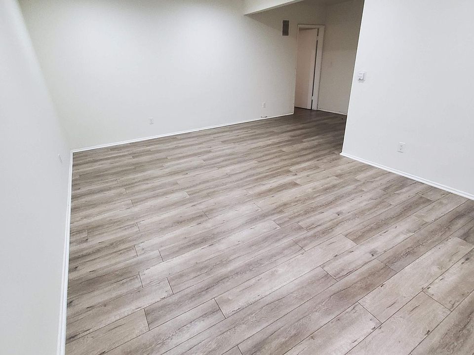 1st image of 1814 Grismer Ave #D