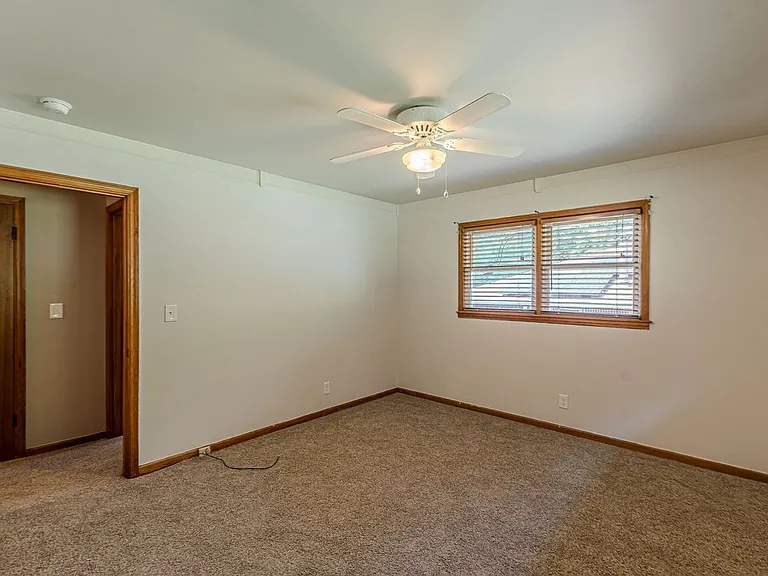 3920 Cliftondale Pl — Photo 15