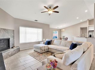 17889 Sycamore St, Hesperia, CA 92345