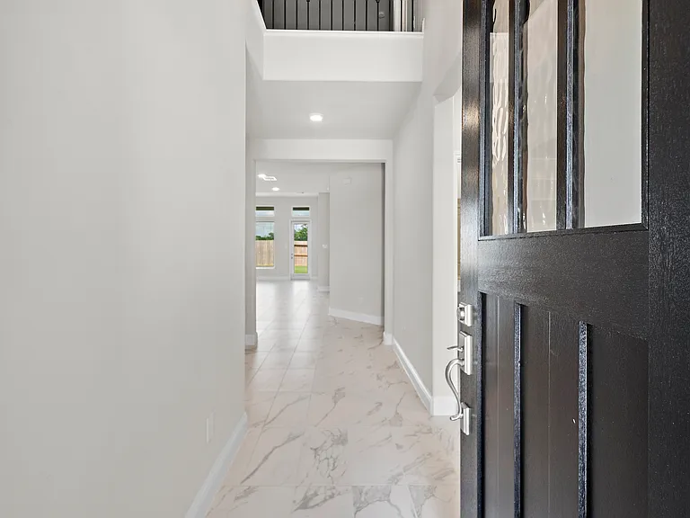 1718 Forest Mist Dr — Photo 2