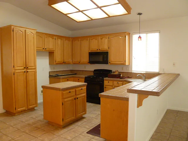 2862 Hillcrest Rd — Photo 9