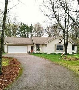 1st image of 4101 Wrens Way Ct NE