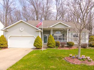 734 Song Bird St, Elyria, OH