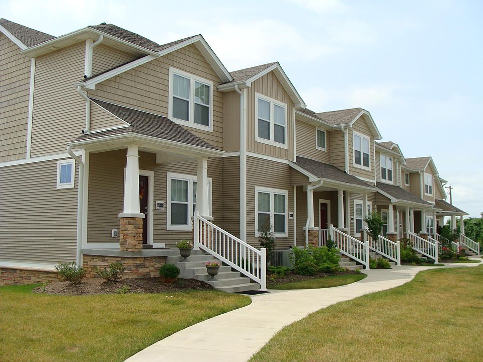 1st image of 103 Burley Ave APT 95