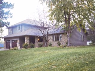 23 Quail Ct, Sioux City, IA 51104