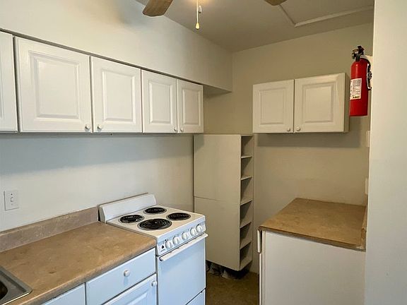 4th image of 2126 E 7th St APT 204