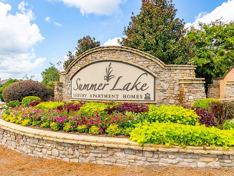 Summer Lake — Photo 15